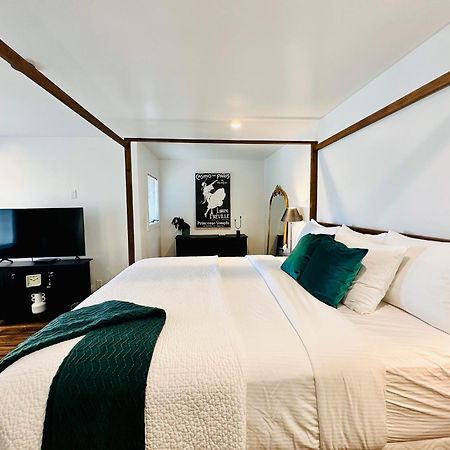 Bespoke Inn Φλάγκσταφ Εξωτερικό φωτογραφία